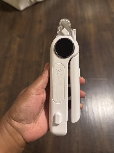 Review by Laura Martínez