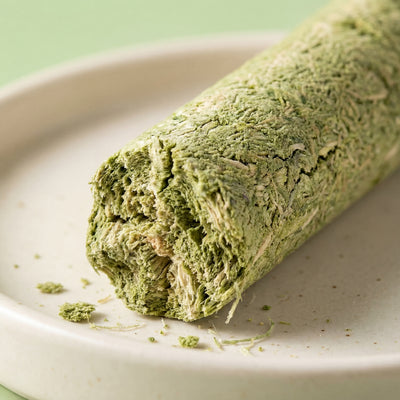 Palo de hierba gatera para morder